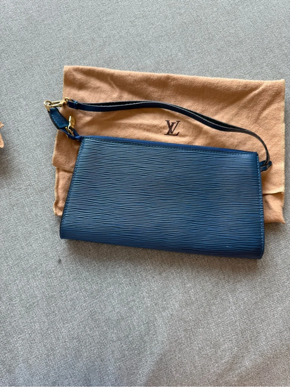 Louis Vuitton louis vuitton
